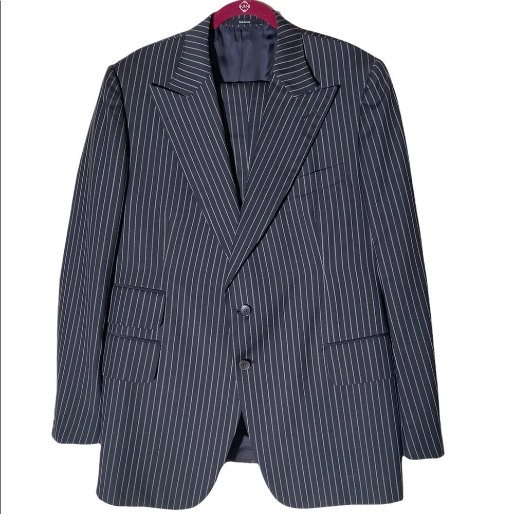Men’s Gucci Suit